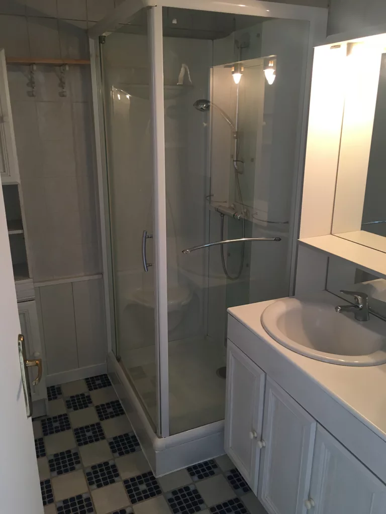 sanitaires avant travaux