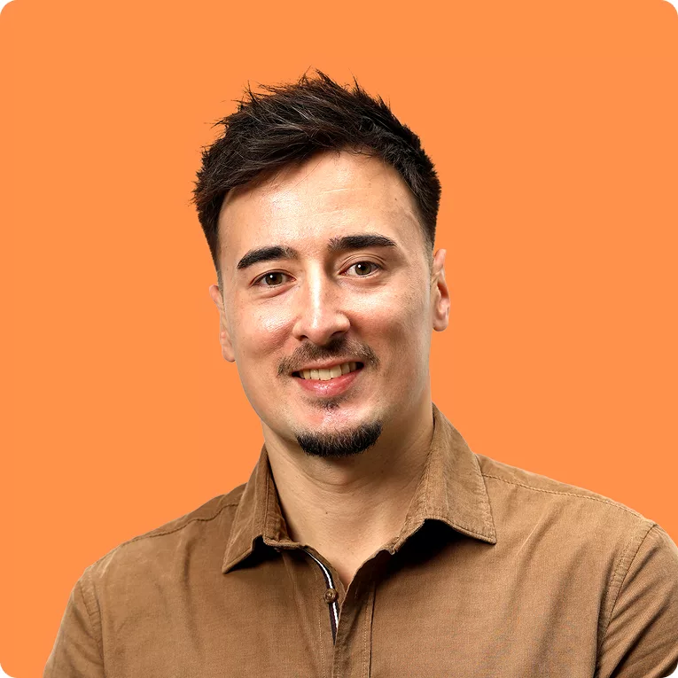 Hadrien, directeur commercial et expert du marché immobilier local